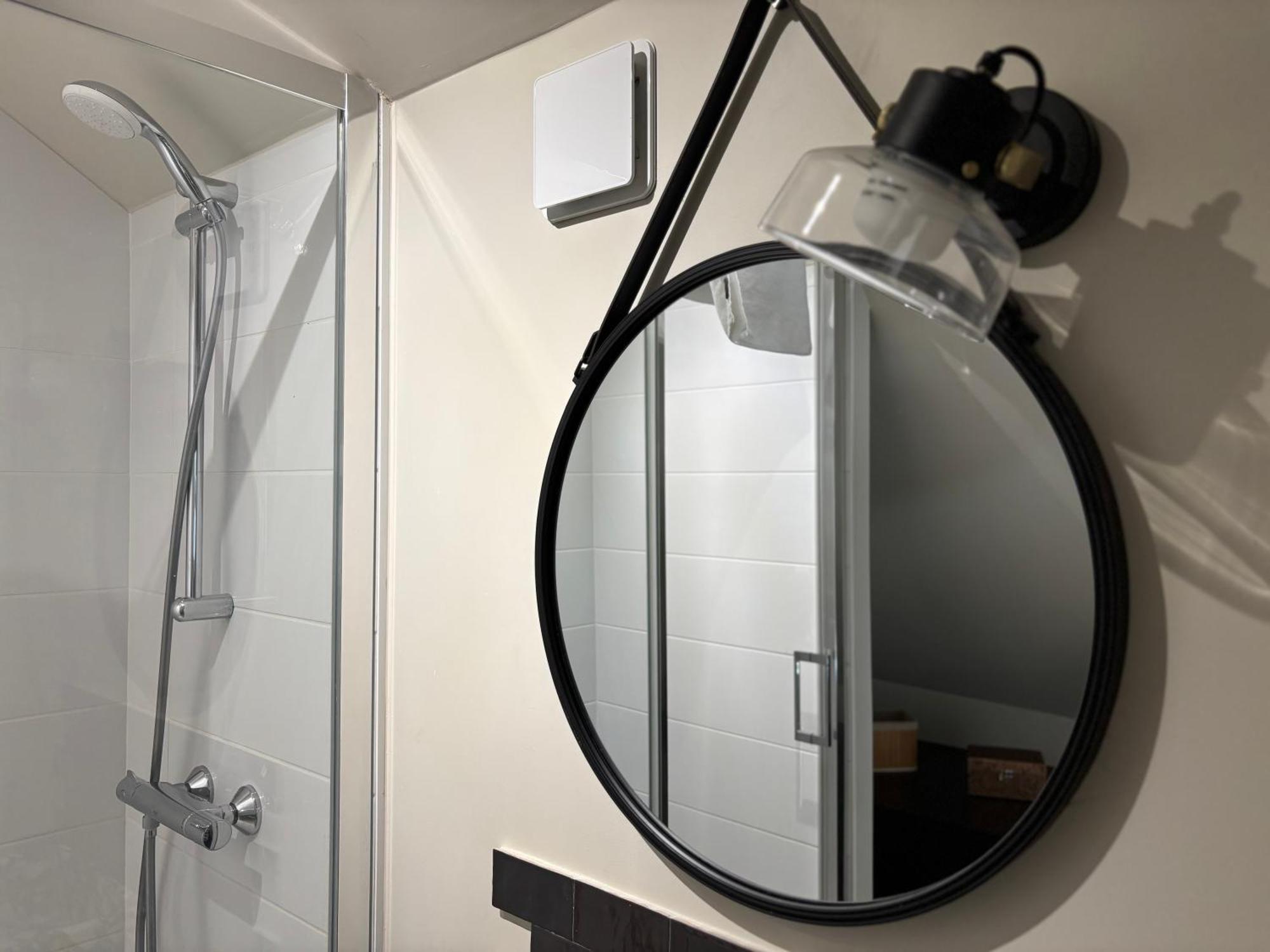 Bajocasse Apt Duplex Spacieux 3 Ch 2 Sdb Cosy Plein Centre Bayeux Decoration Elegante Proche Plages Du Debarquement المظهر الخارجي الصورة